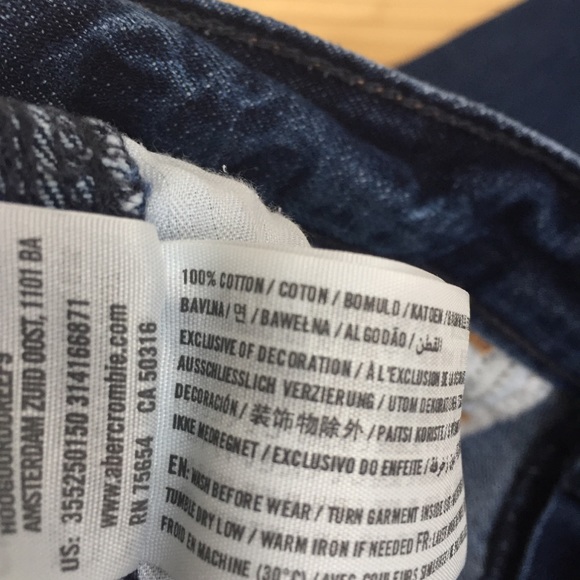 Hollister Vintage Boyfriend ripped jeans - Picture 5 of 5